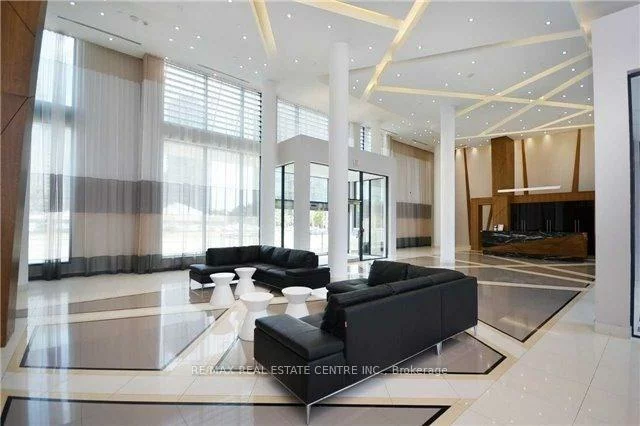 75, Eglinton, Hurontario, Mississauga