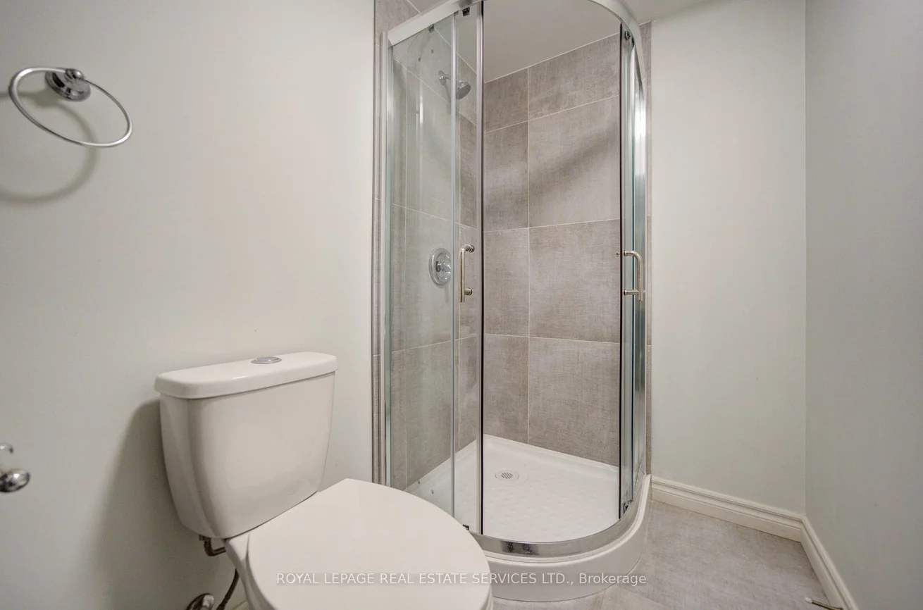 5530, Glen Erin, Central Erin Mills, Mississauga