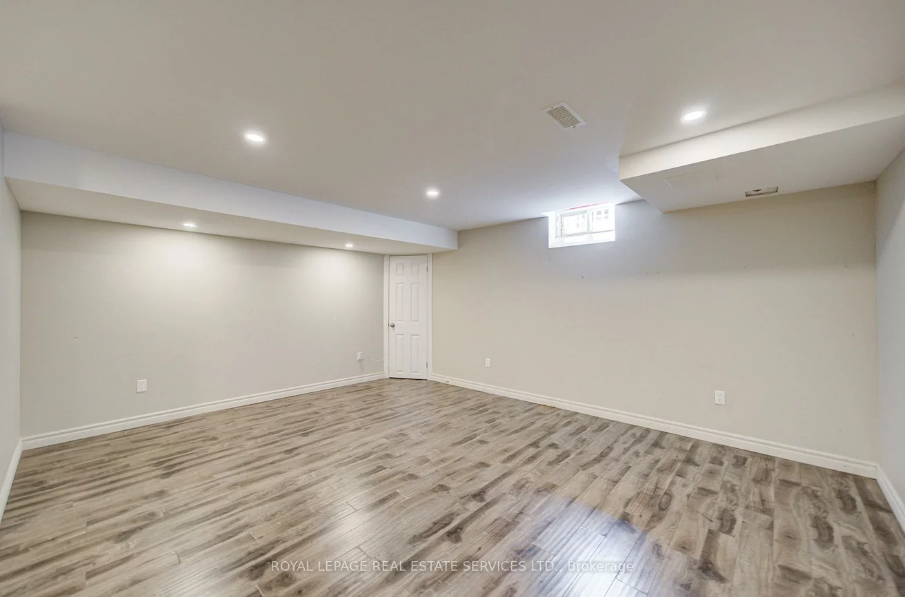 5530, Glen Erin, Central Erin Mills, Mississauga