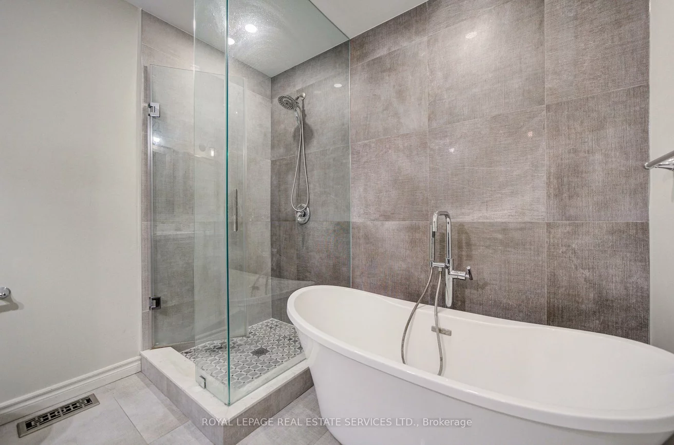 5530, Glen Erin, Central Erin Mills, Mississauga