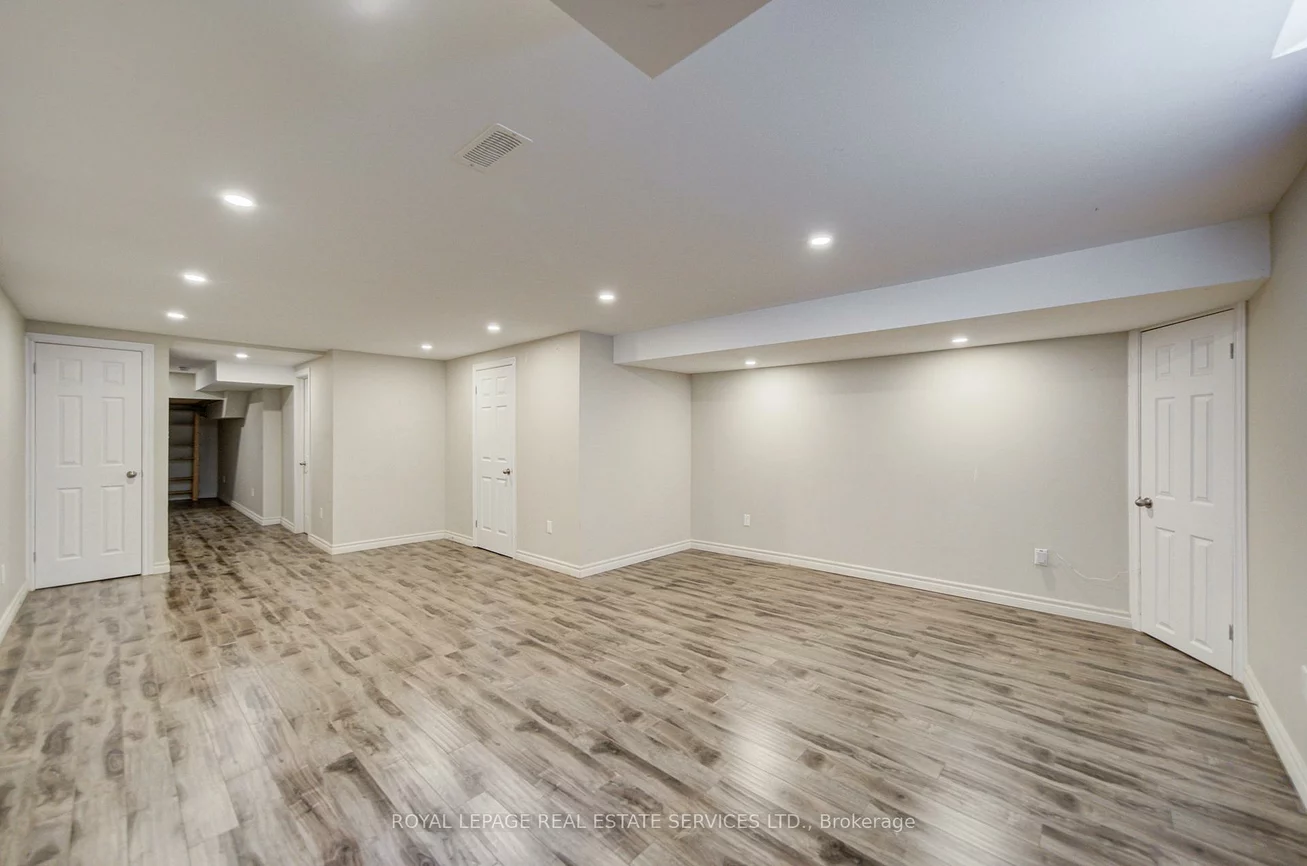 5530, Glen Erin, Central Erin Mills, Mississauga