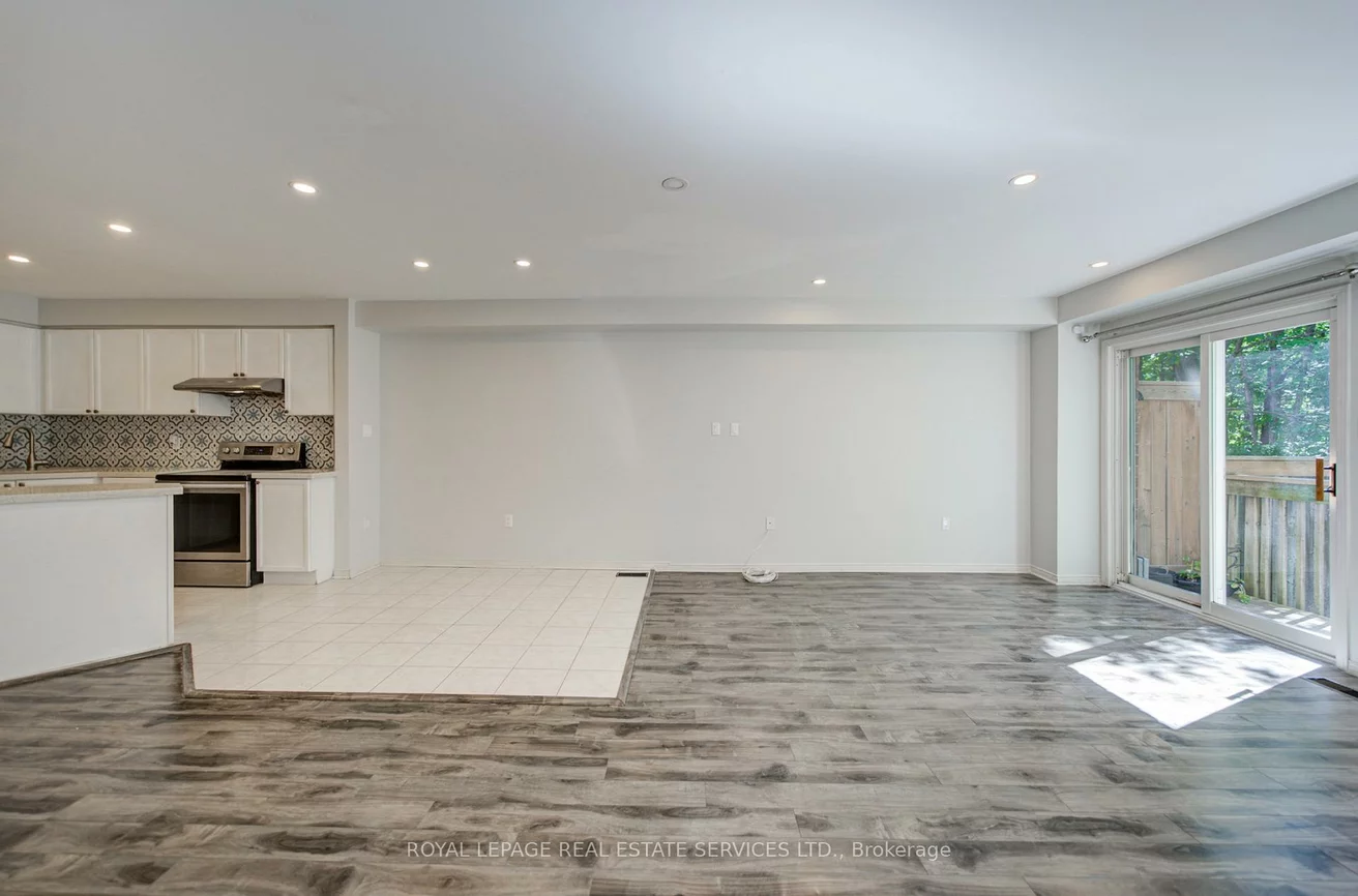 5530, Glen Erin, Central Erin Mills, Mississauga