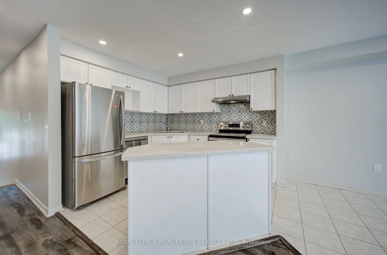 5530, Glen Erin, Central Erin Mills, Mississauga