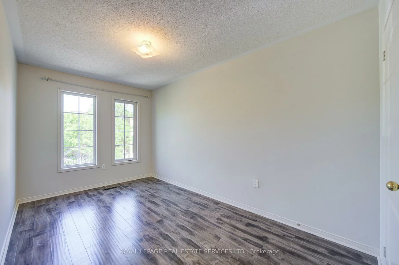 5530, Glen Erin, Central Erin Mills, Mississauga
