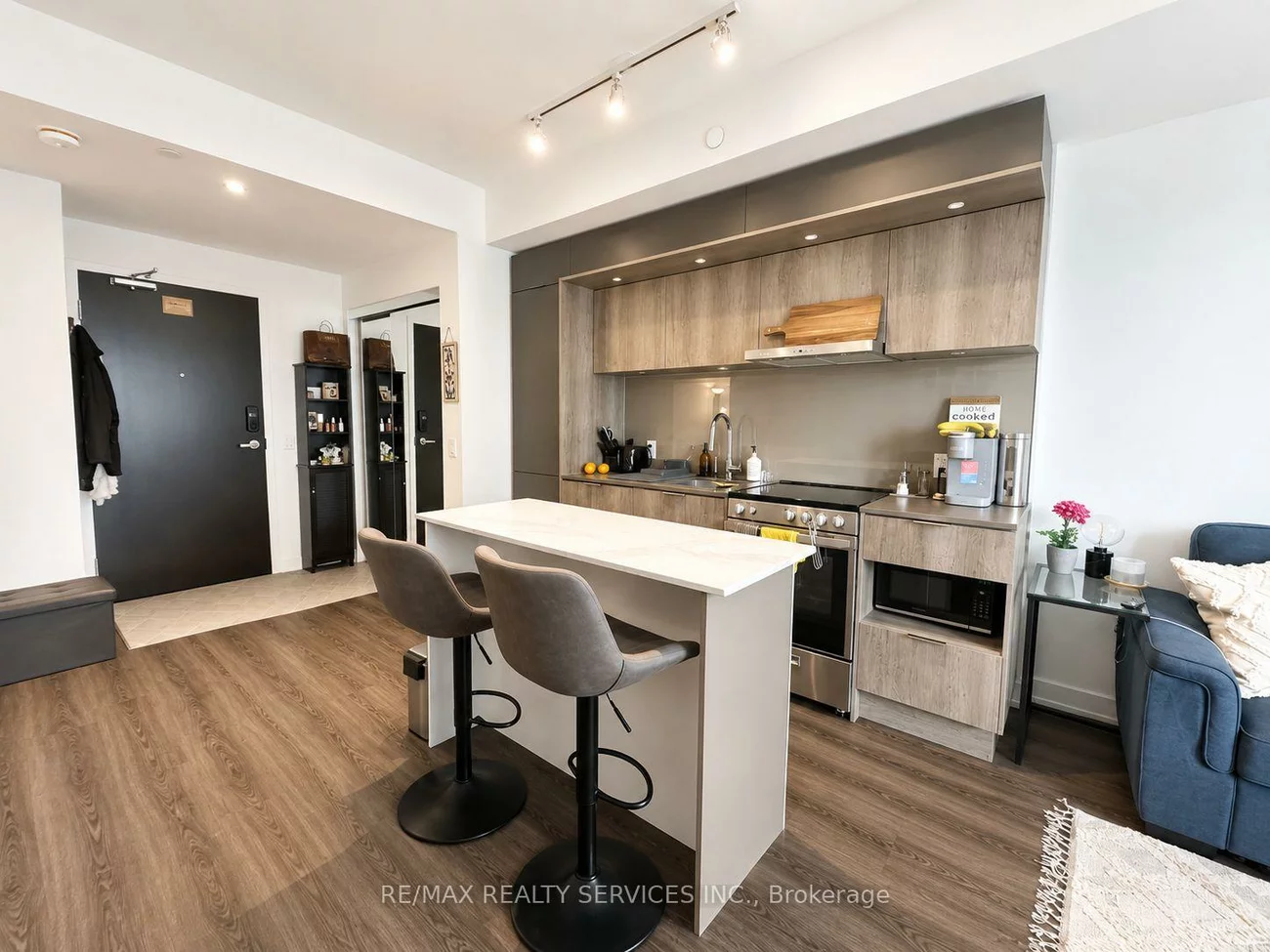 448, Burnhamthorpe, City Centre, Mississauga