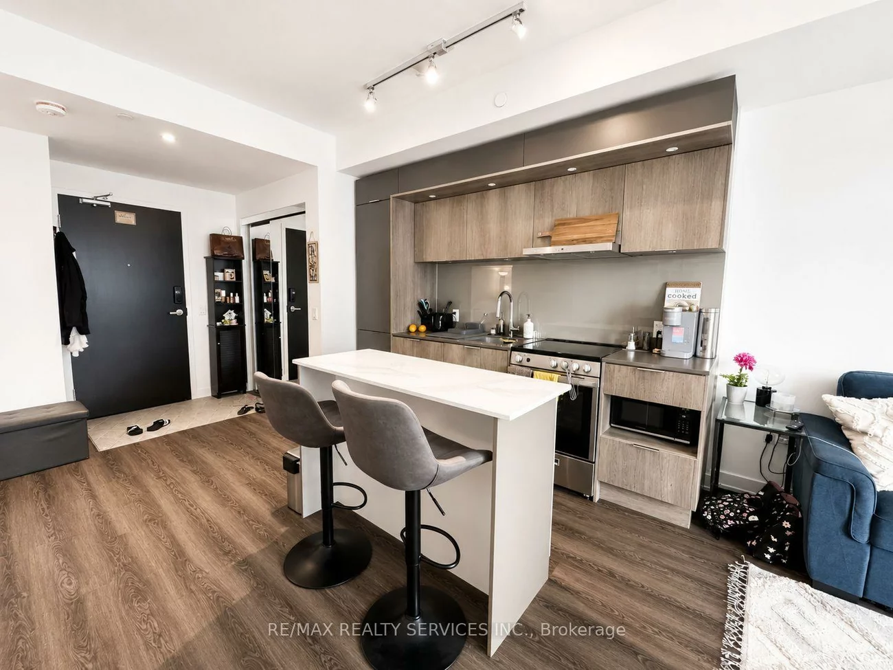 448, Burnhamthorpe, City Centre, Mississauga