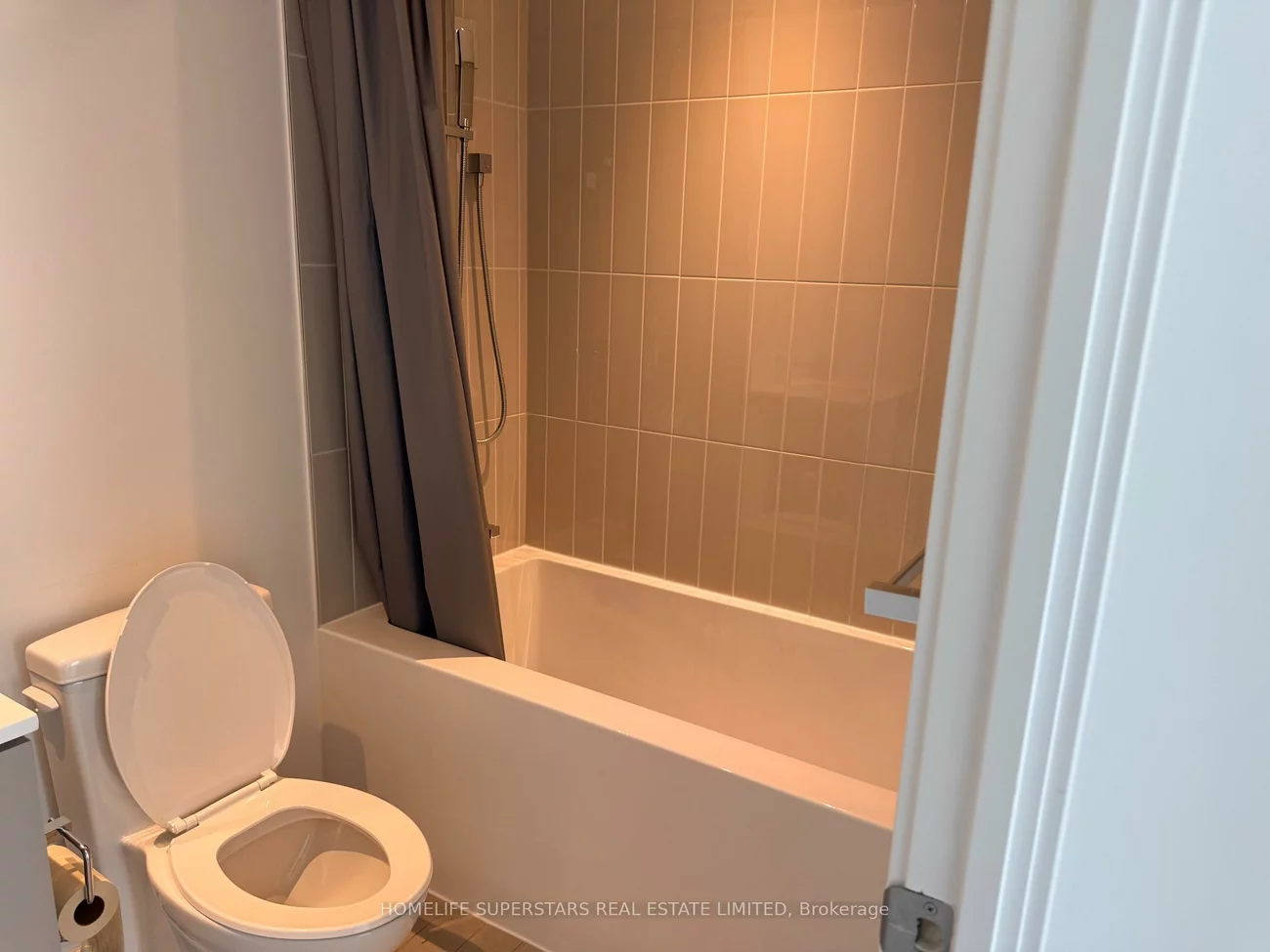 3883, Quartz, City Centre, Mississauga