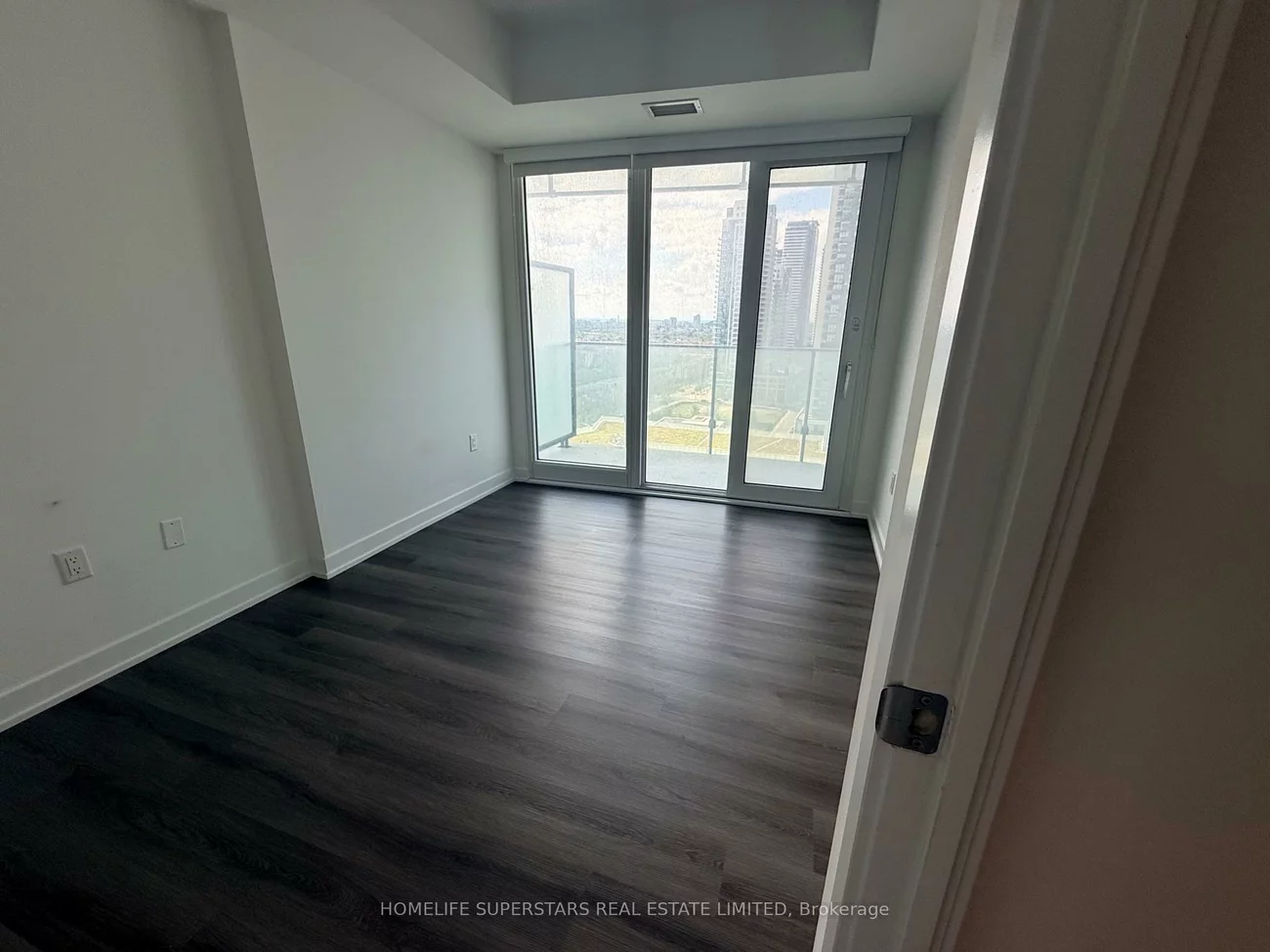 3883, Quartz, City Centre, Mississauga