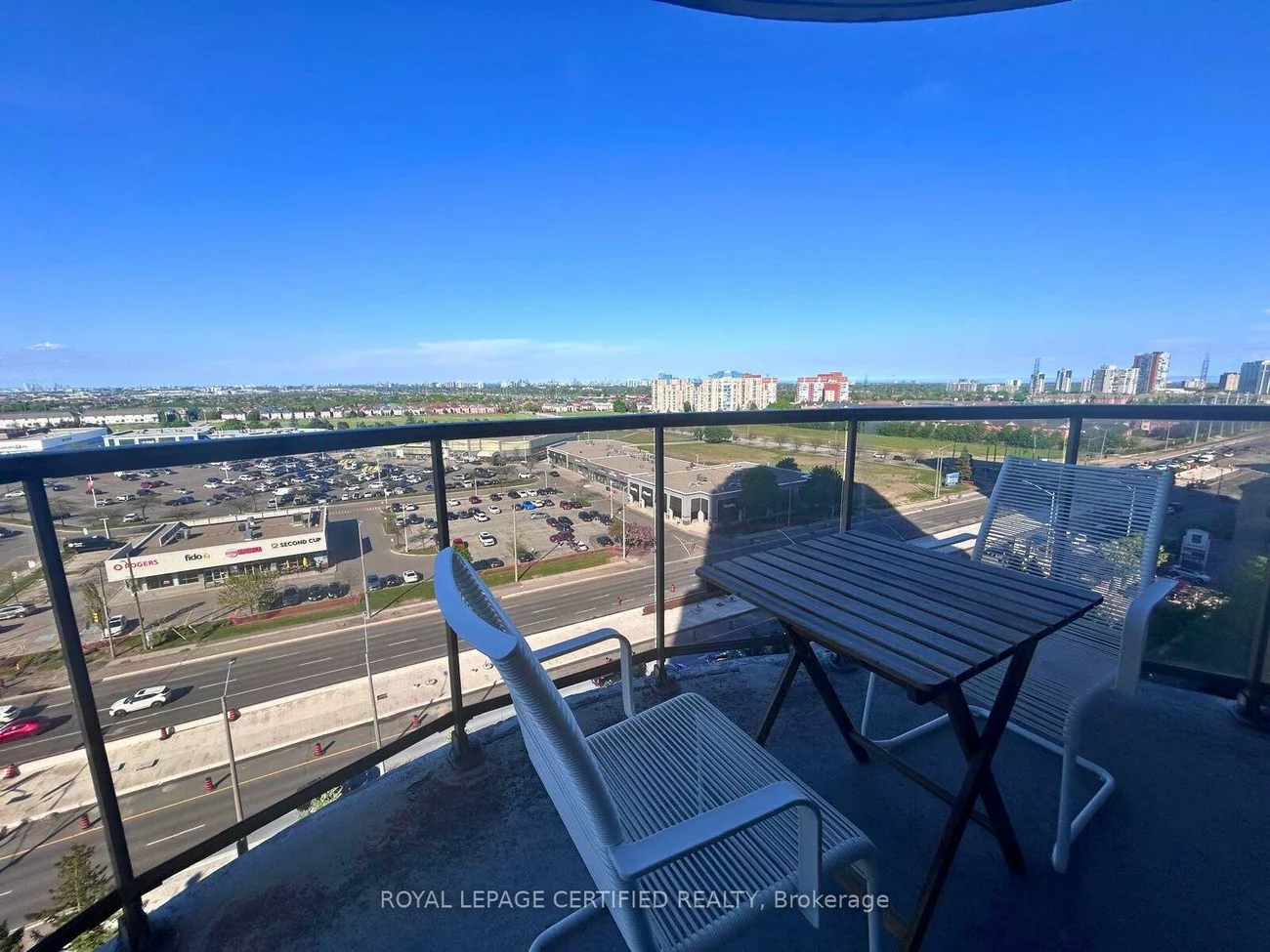 35, Kingsbridge Garden, Hurontario, Mississauga