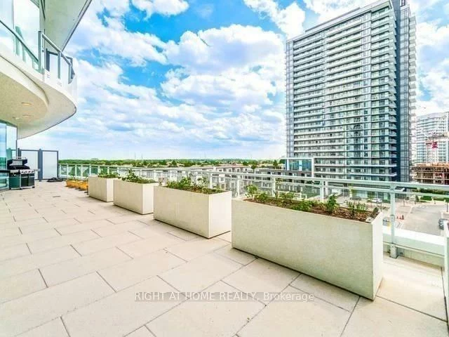 2520, Eglinton, Central Erin Mills, Mississauga