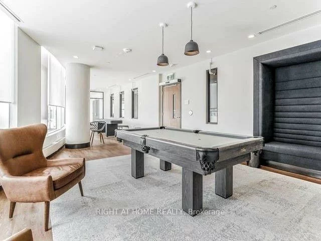 2520, Eglinton, Central Erin Mills, Mississauga