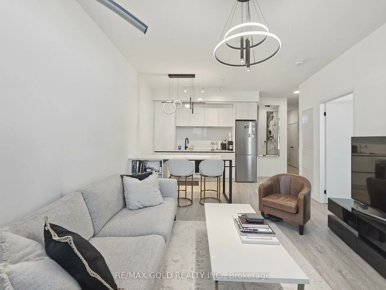 2495, Eglinton, Central Erin Mills, Mississauga
