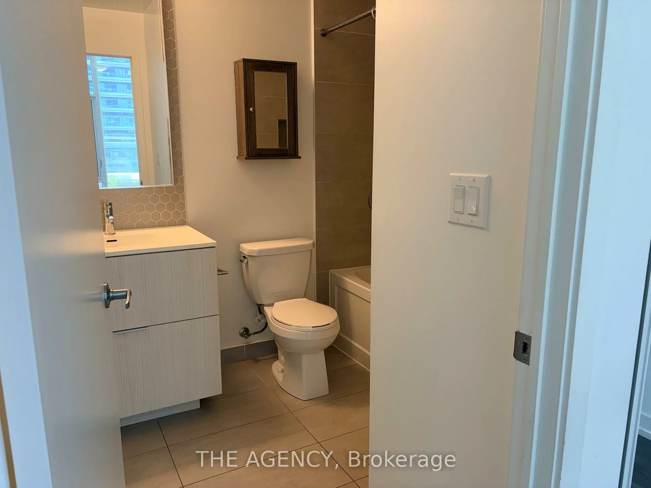 2520, Eglinton, Central Erin Mills, Mississauga