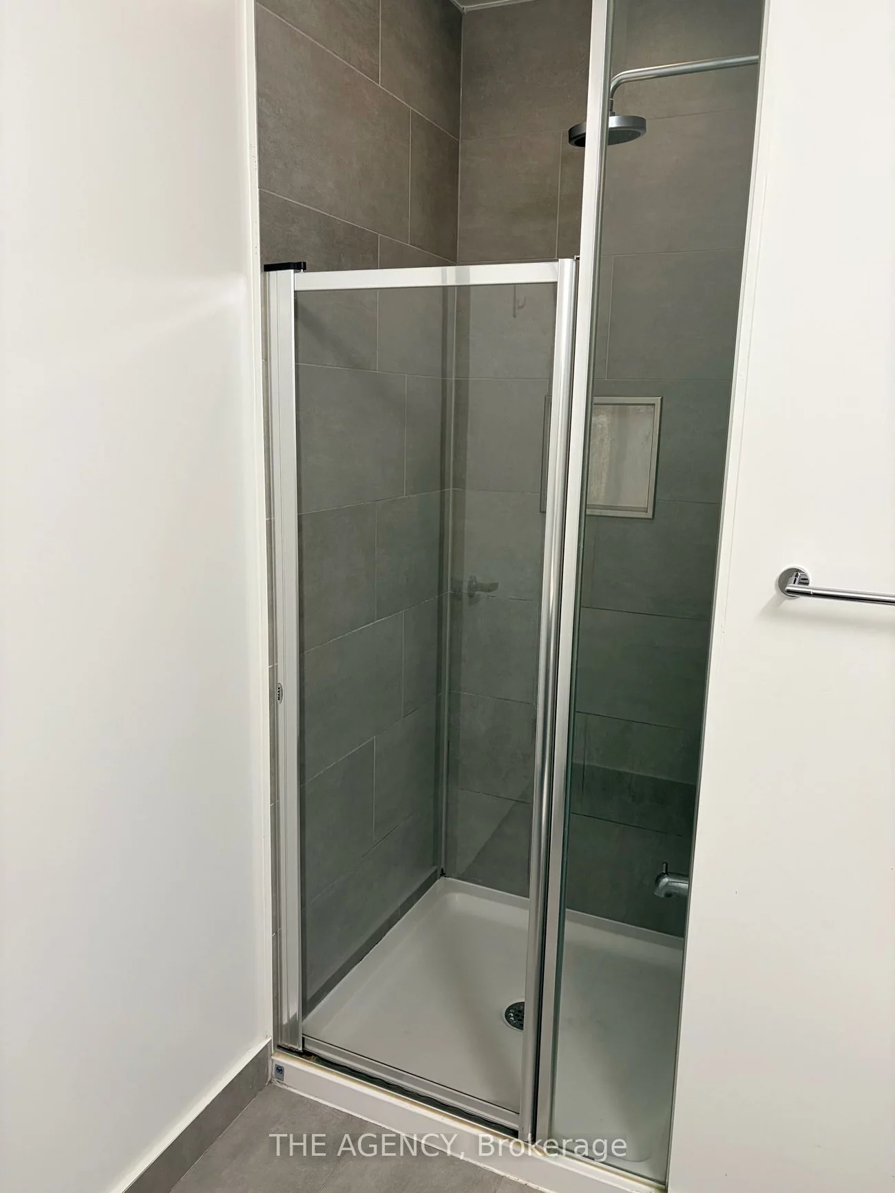 2520, Eglinton, Central Erin Mills, Mississauga