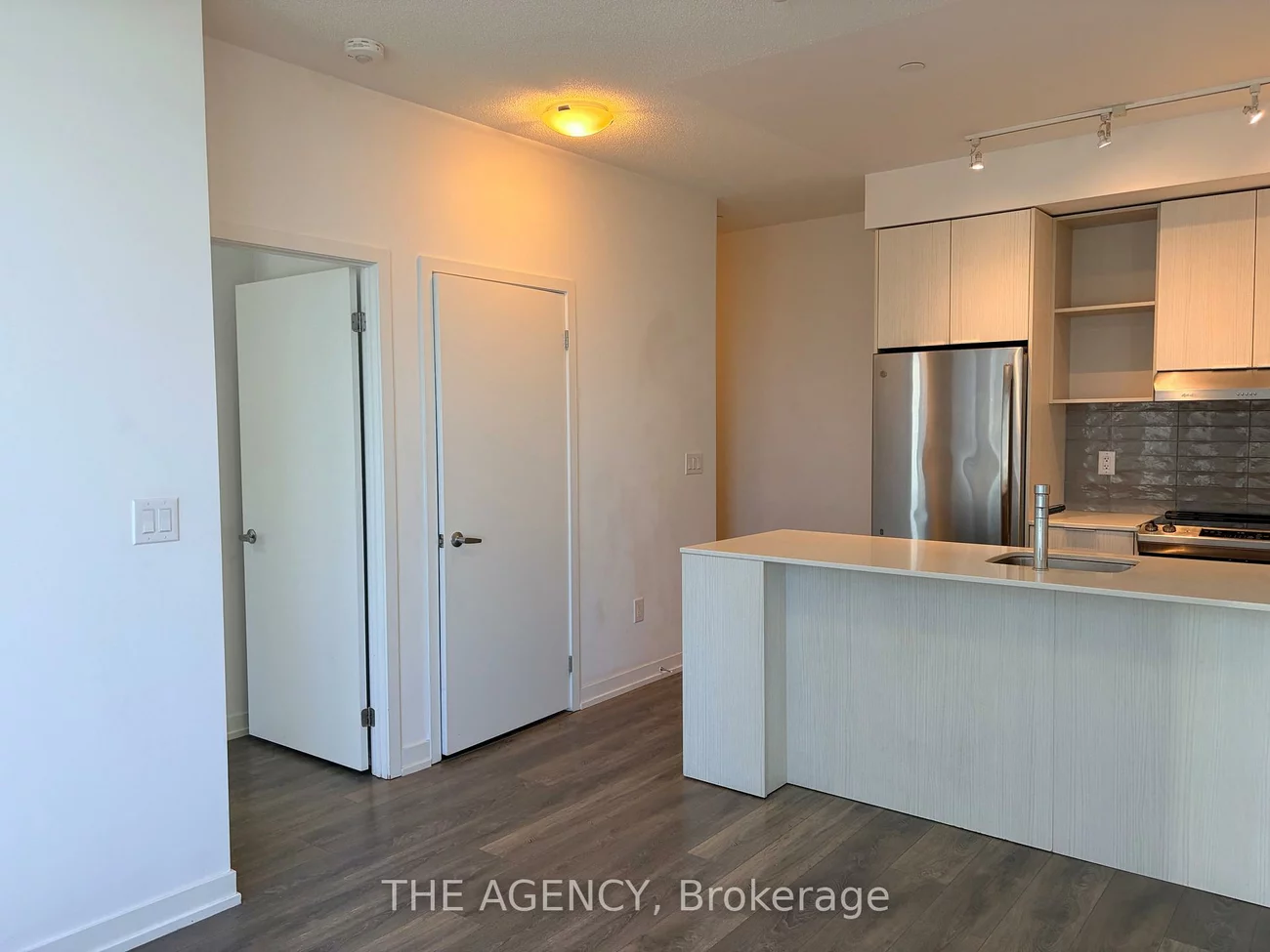 2520, Eglinton, Central Erin Mills, Mississauga