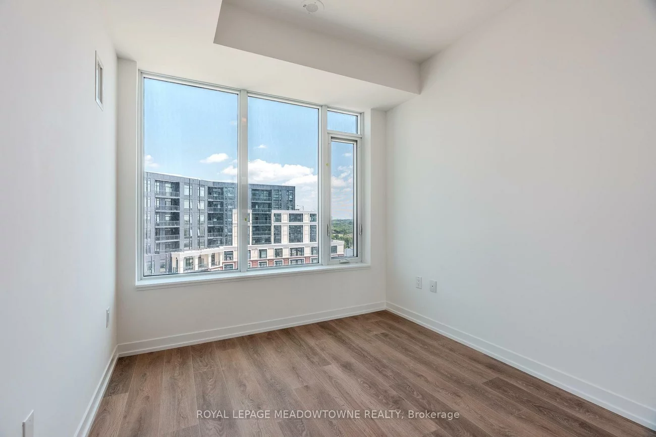 2485, Eglinton, Central Erin Mills, Mississauga