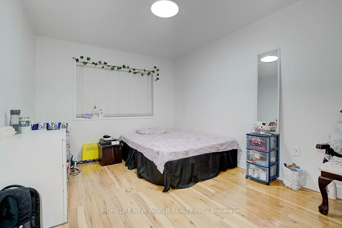 199, Hillcrest Upper, Cooksville, Mississauga