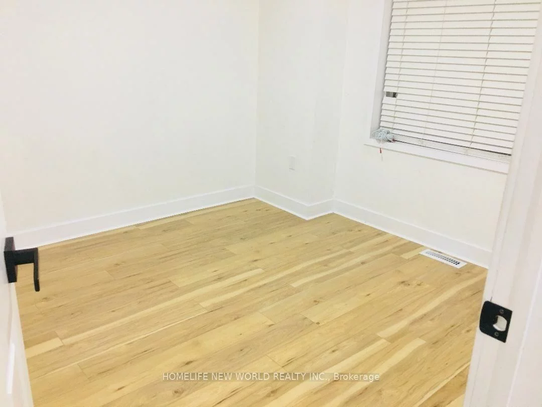 199, Hillcrest Upper, Cooksville, Mississauga