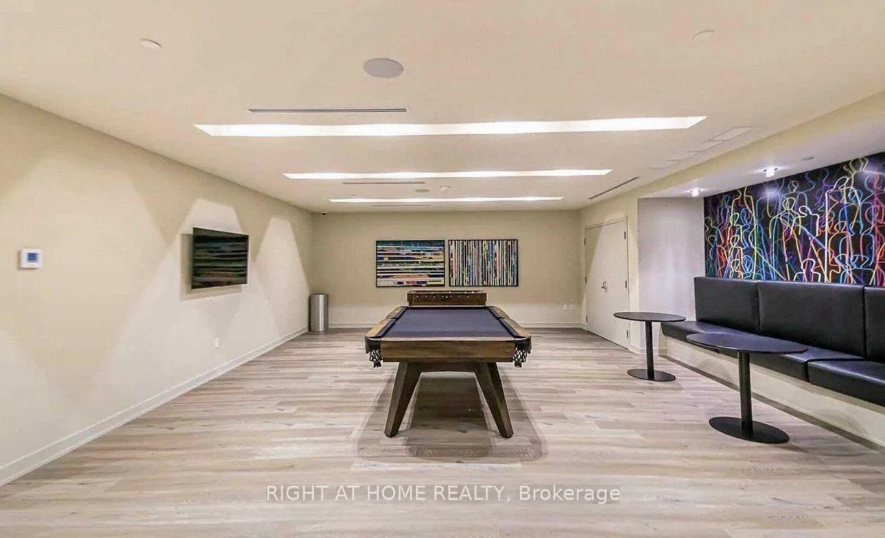 4055, Parkside Village, City Centre, Mississauga