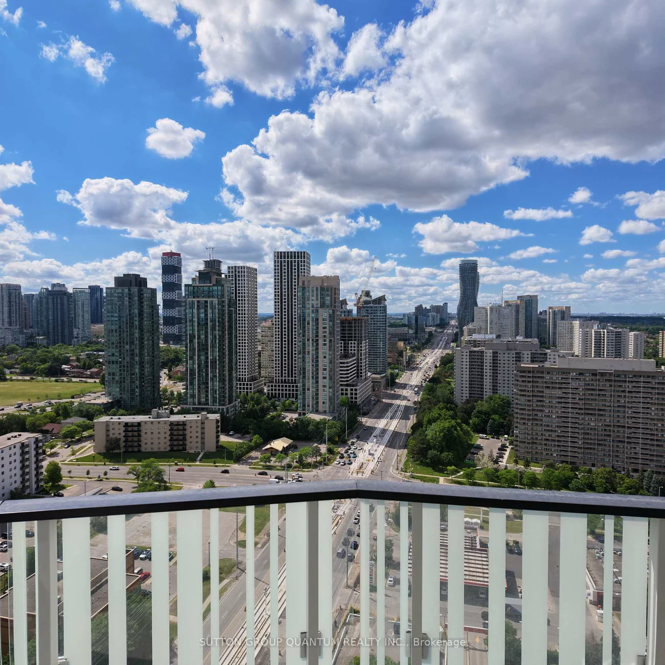 1, Fairview, Mississauga Valleys, Mississauga