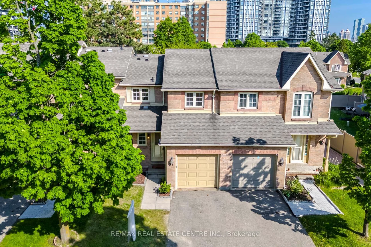 35, Ceremonial, Hurontario, Mississauga