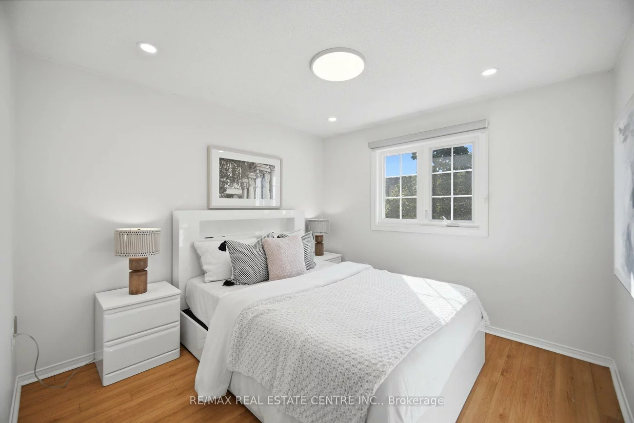 35, Ceremonial, Hurontario, Mississauga