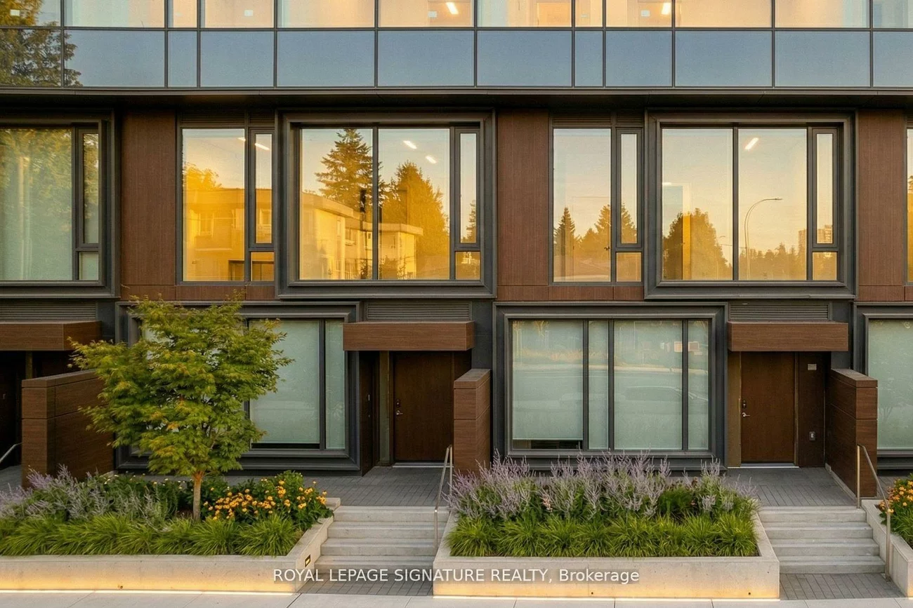 448, Burnhamthorpe, City Centre, Mississauga