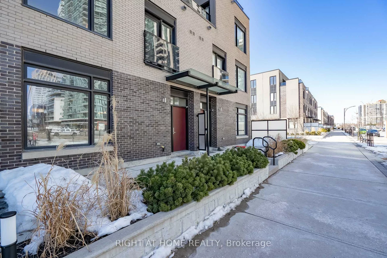 4030, Parkside Village, Creditview, Mississauga