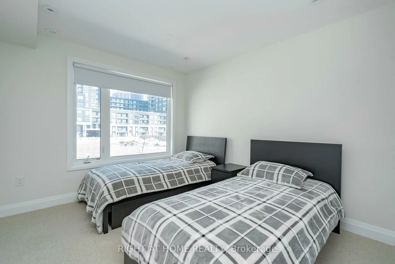4030, Parkside Village, Creditview, Mississauga