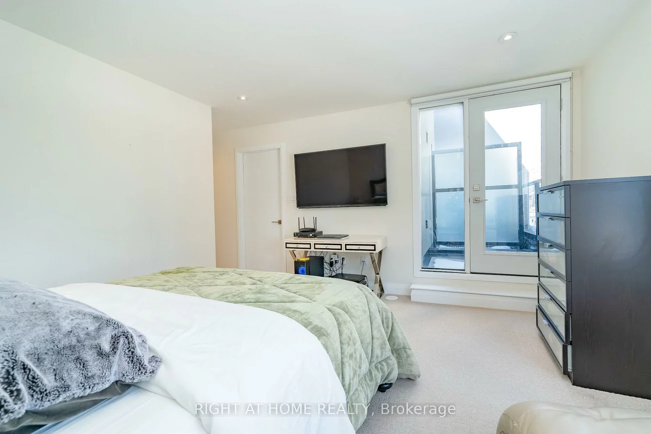 4030, Parkside Village, Creditview, Mississauga
