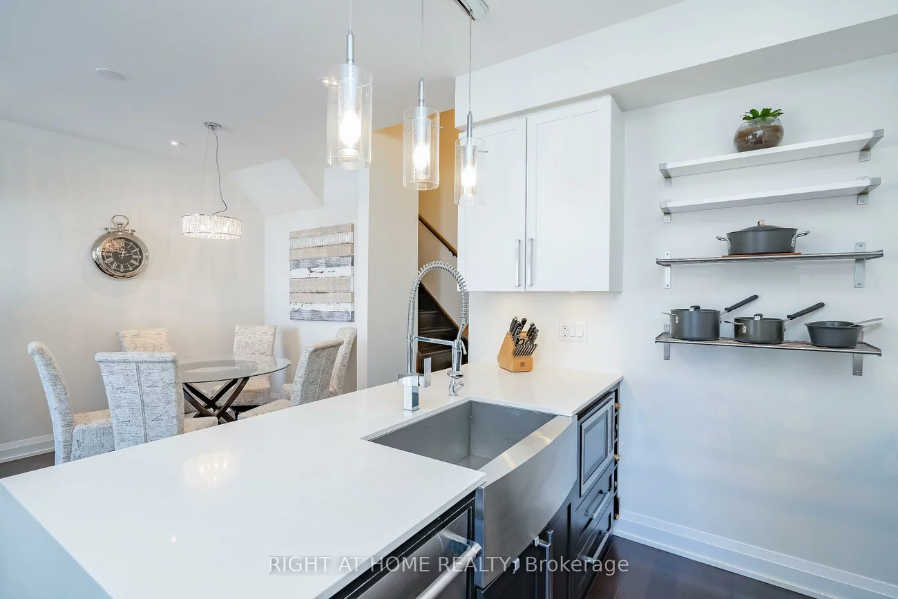4030, Parkside Village, Creditview, Mississauga