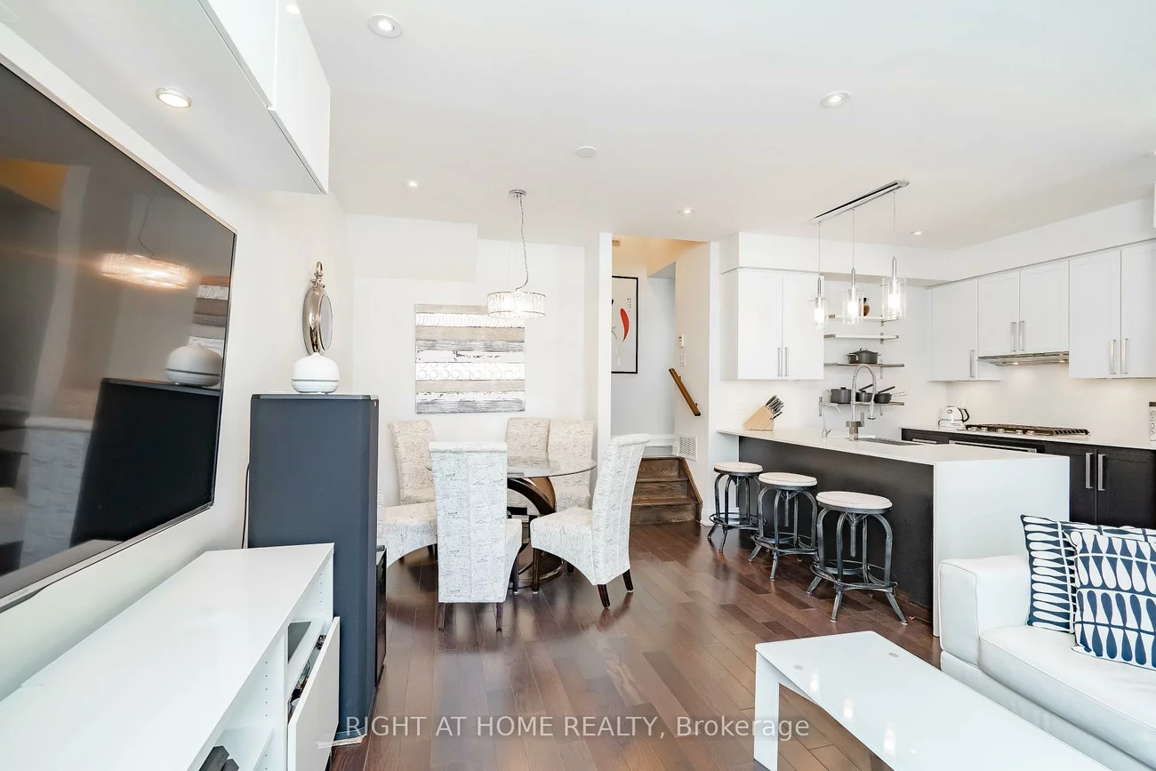 4030, Parkside Village, Creditview, Mississauga