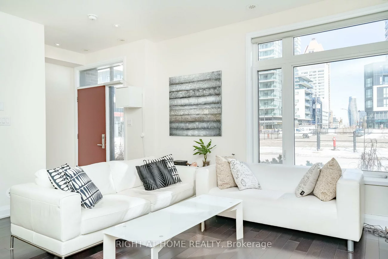 4030, Parkside Village, Creditview, Mississauga