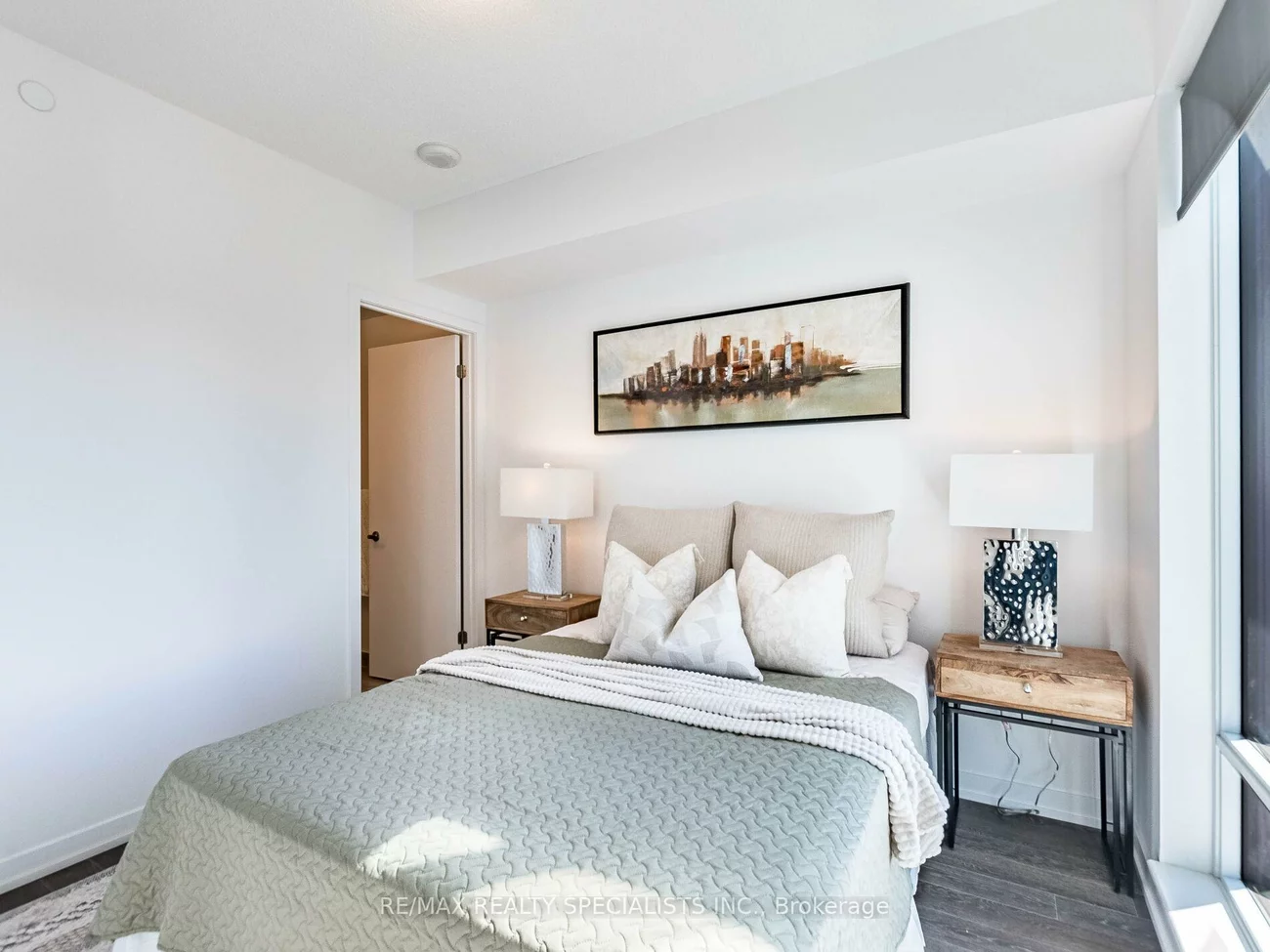 2560, Eglinton, Central Erin Mills, Mississauga