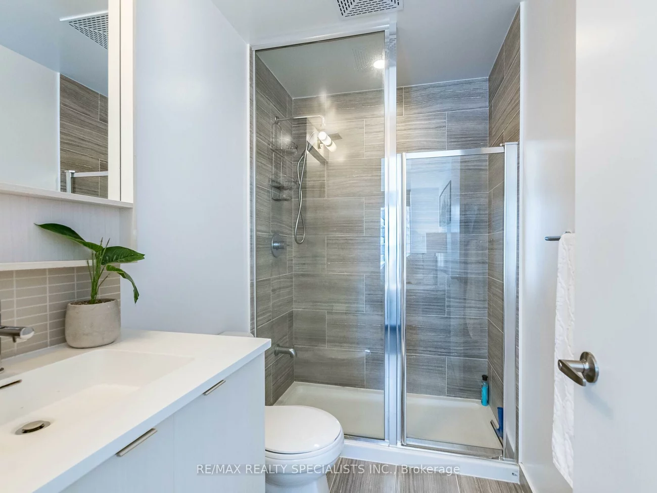 2560, Eglinton, Central Erin Mills, Mississauga