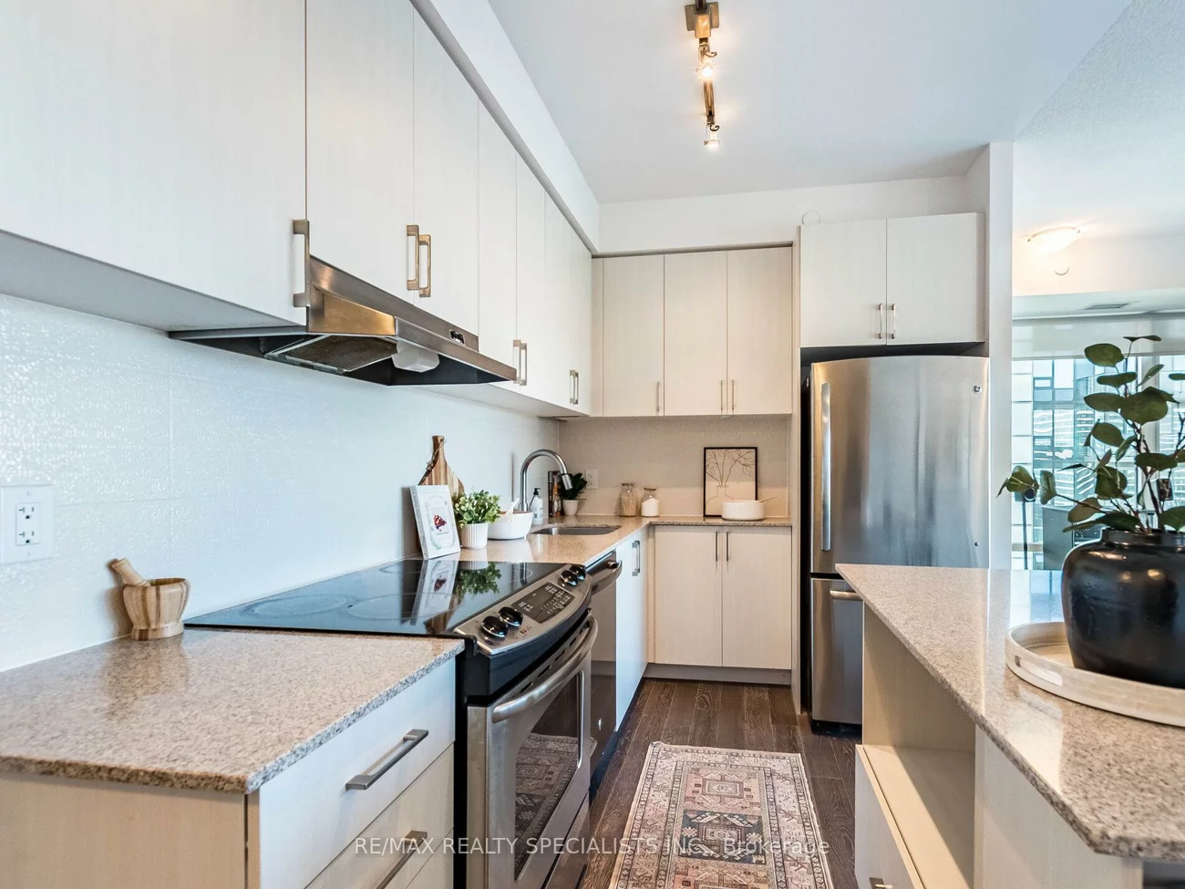 2560, Eglinton, Central Erin Mills, Mississauga