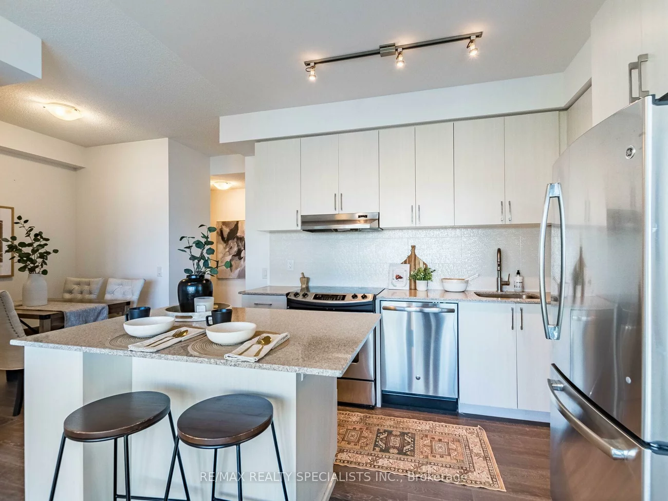 2560, Eglinton, Central Erin Mills, Mississauga