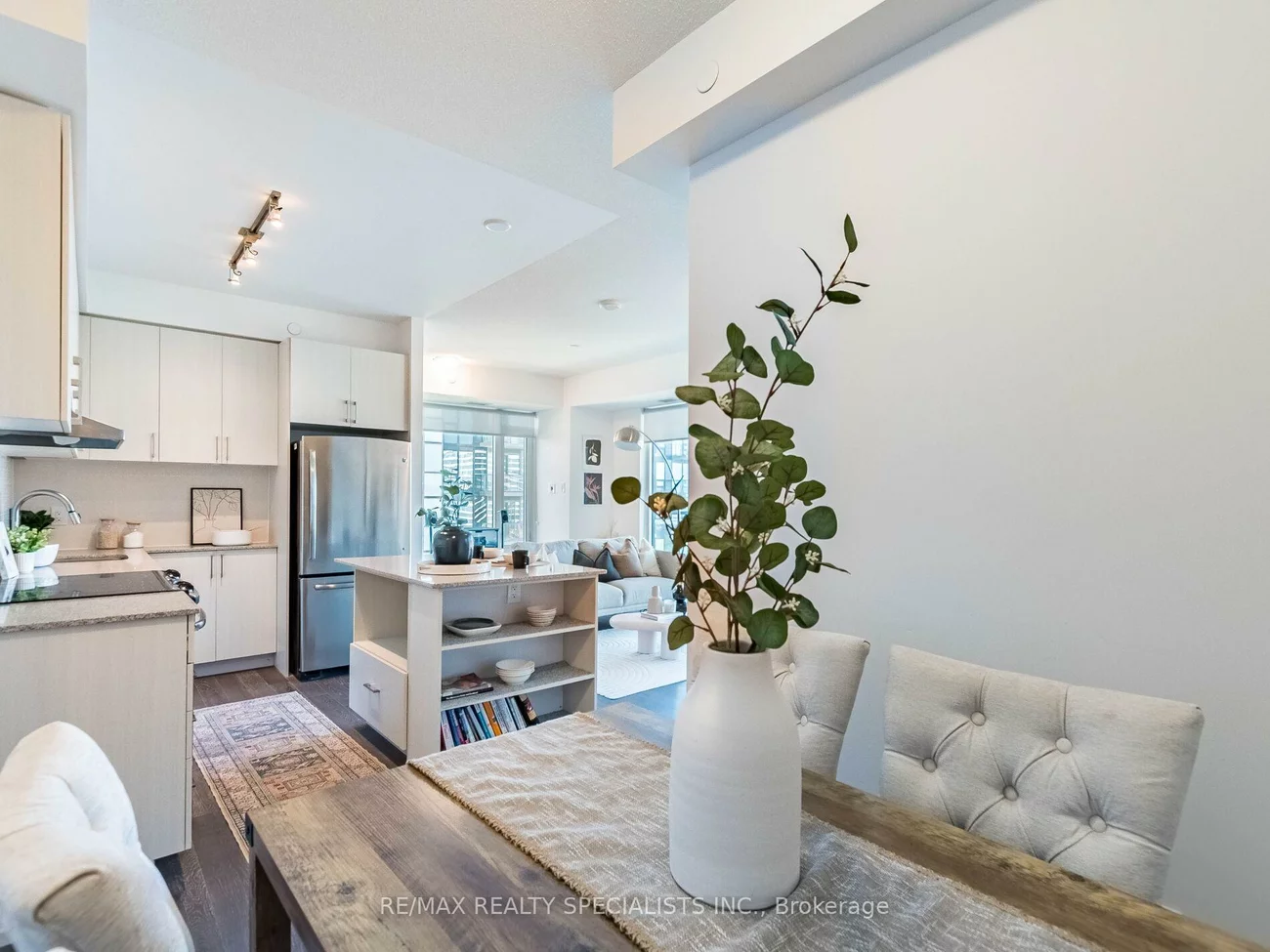 2560, Eglinton, Central Erin Mills, Mississauga