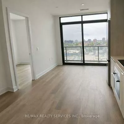 86, Dundas, Cooksville, Mississauga