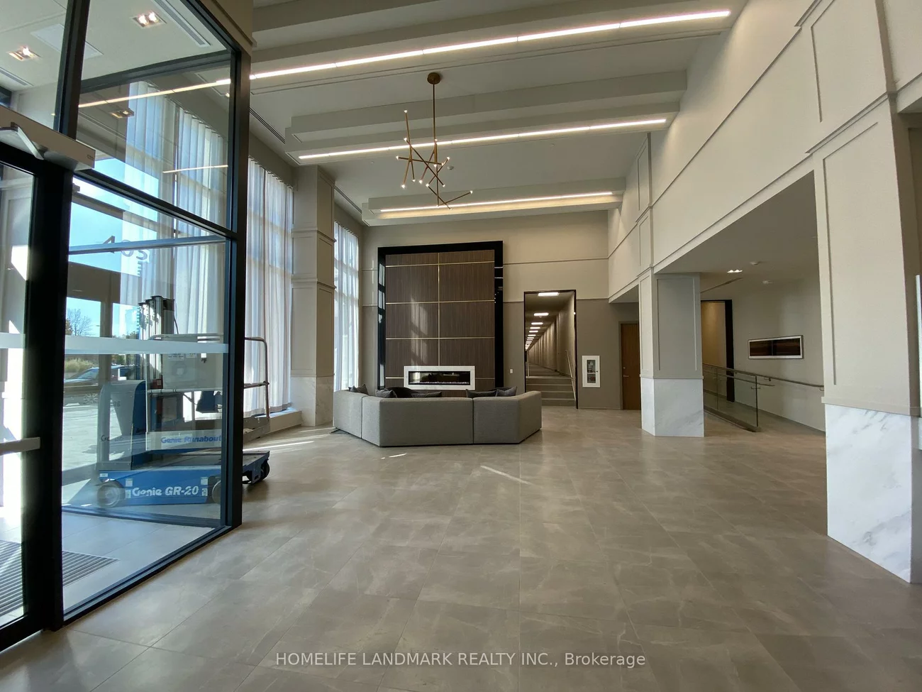 4055, Parkside Village, Creditview, Mississauga