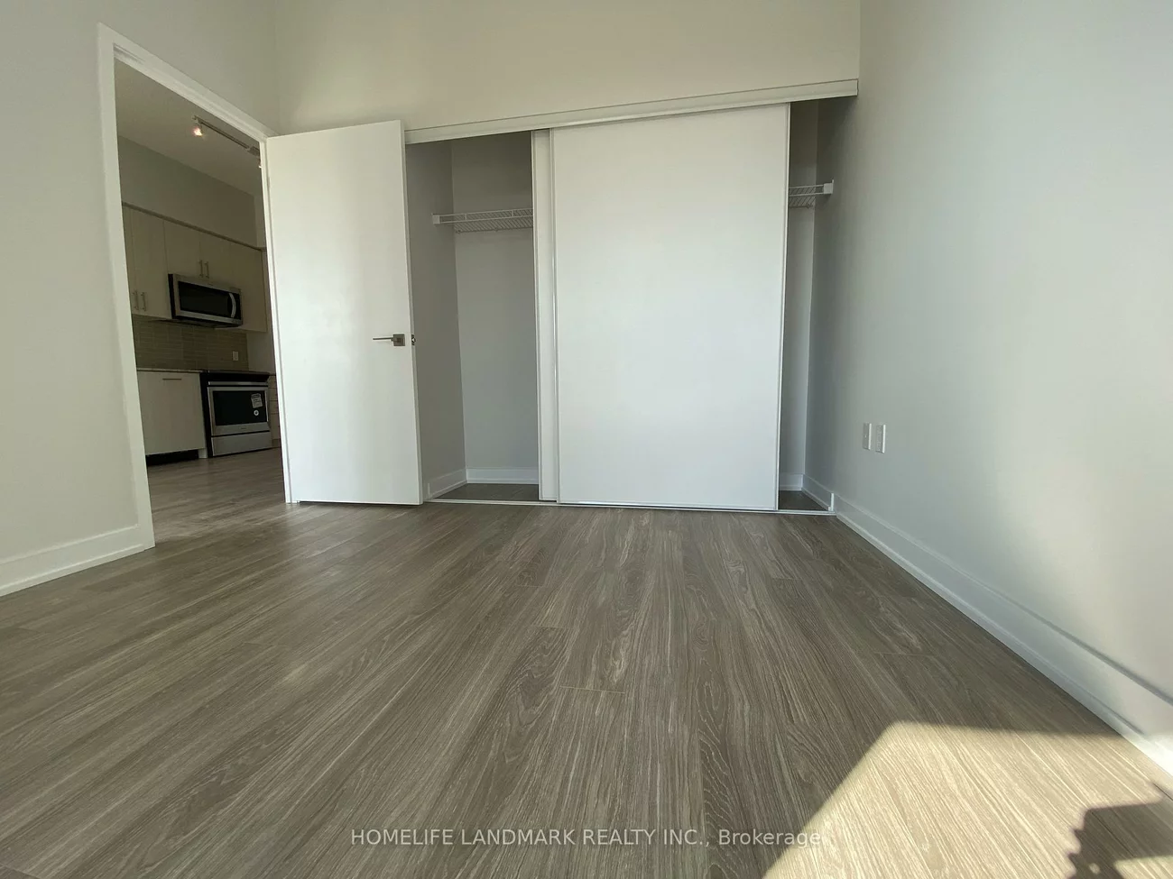4055, Parkside Village, Creditview, Mississauga
