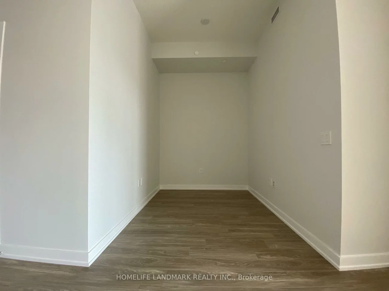 4055, Parkside Village, Creditview, Mississauga