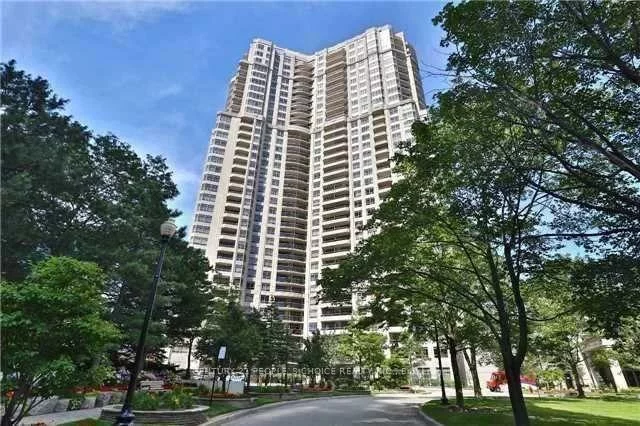 35, Kingsbridge Garden, Hurontario, Mississauga