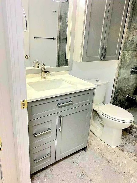 35, Kingsbridge Garden, Hurontario, Mississauga