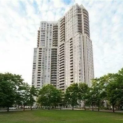 35, Kingsbridge Garden, Hurontario, Mississauga