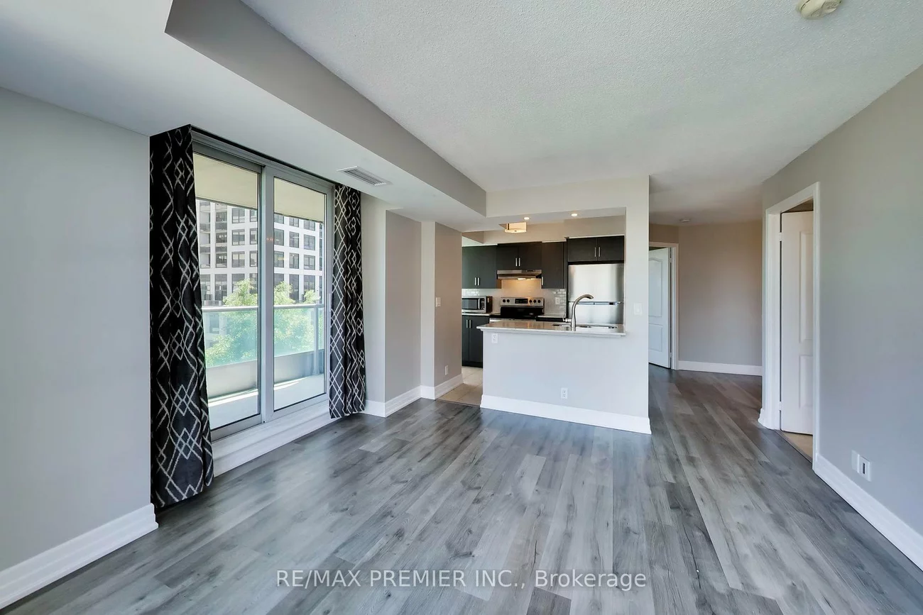 33, Elm, City Centre, Mississauga