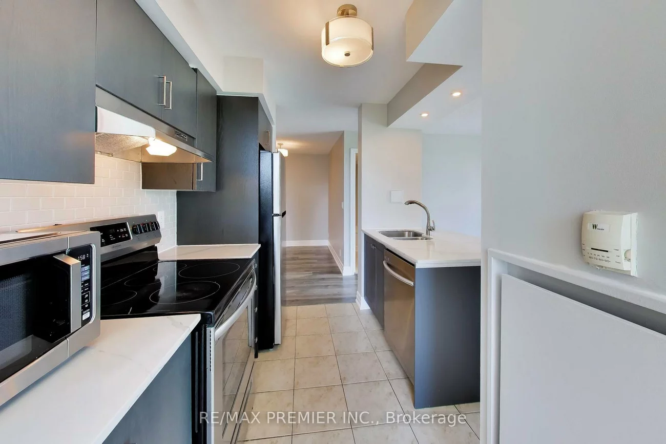 33, Elm, City Centre, Mississauga