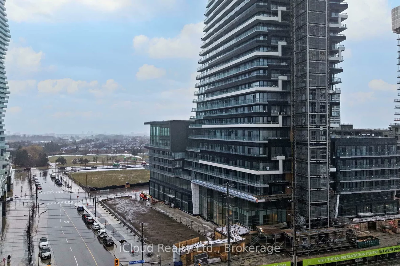 448, Burmhamthorpe, City Centre, Mississauga
