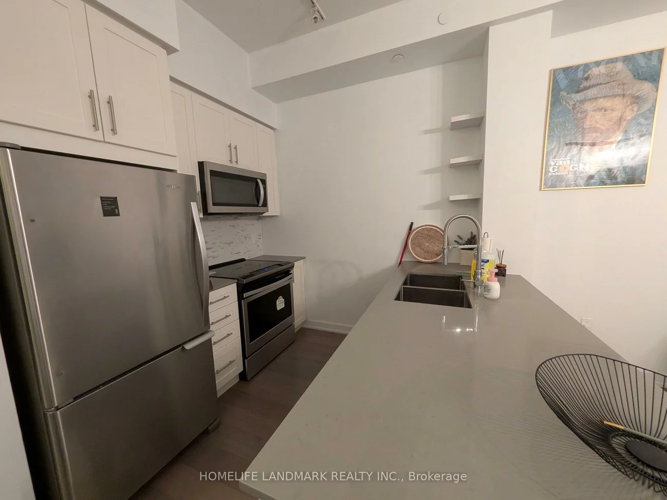 4055, Parkside Village, City Centre, Mississauga