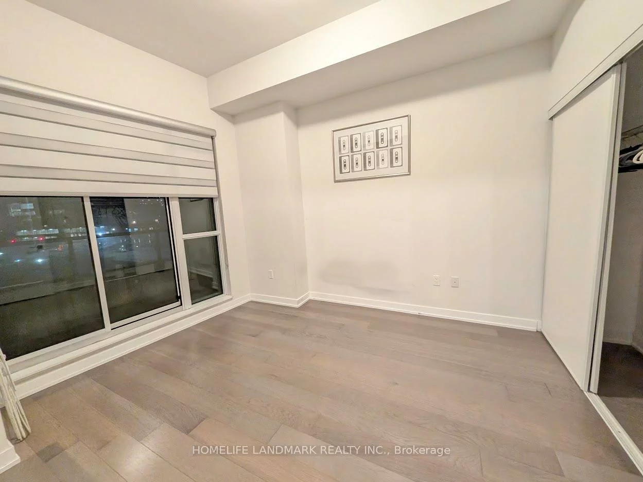 4055, Parkside Village, City Centre, Mississauga